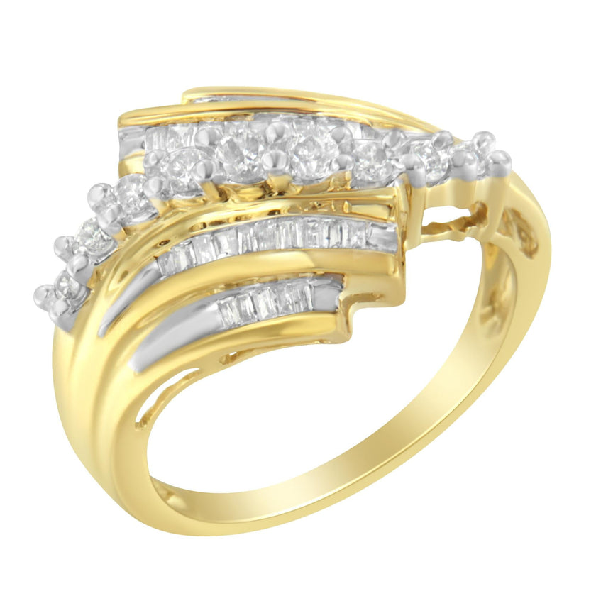 10K Yellow Gold Round and Baguette Diamond-Cut Ring