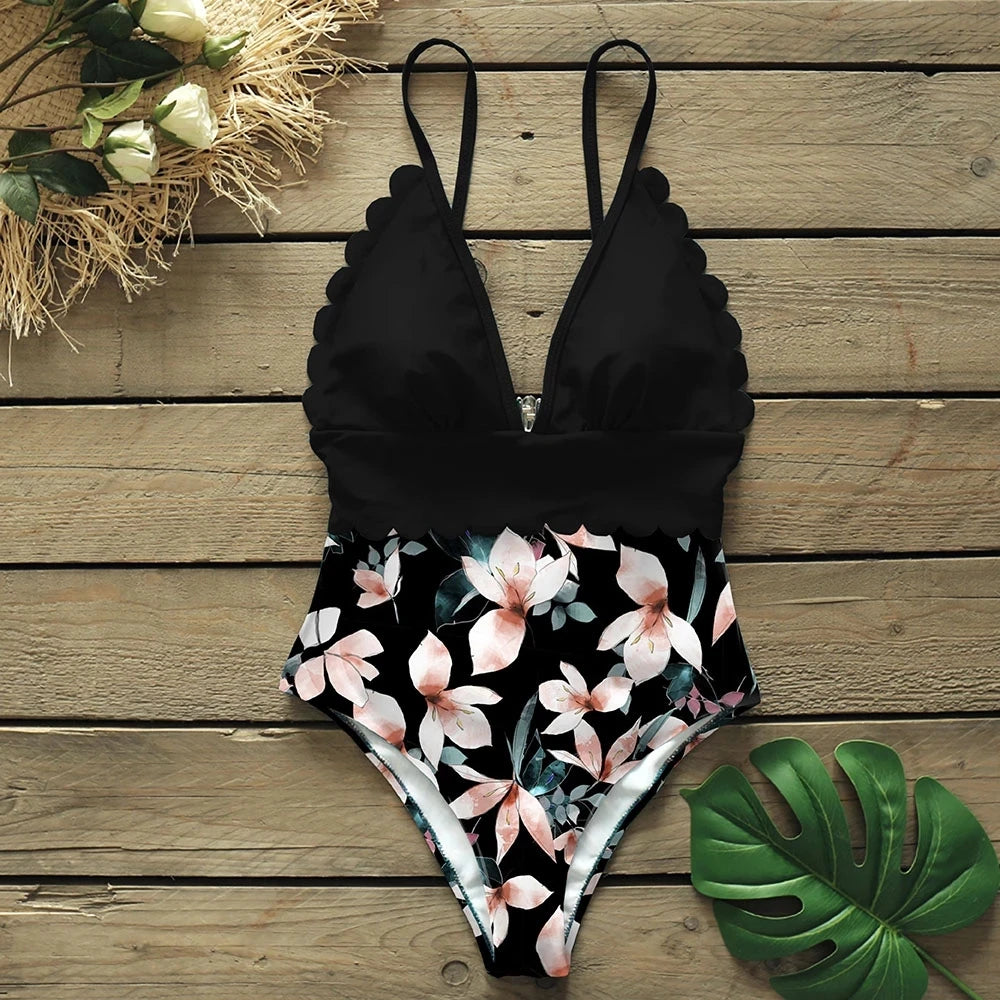 Maillot de bain une pièce fleuri avec monokini à volants