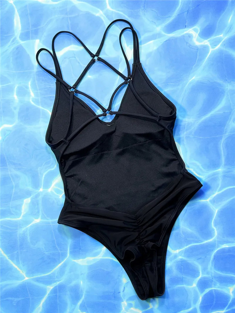 Sensual Backless One-Piece Swimsuit – Perfect for the Beach