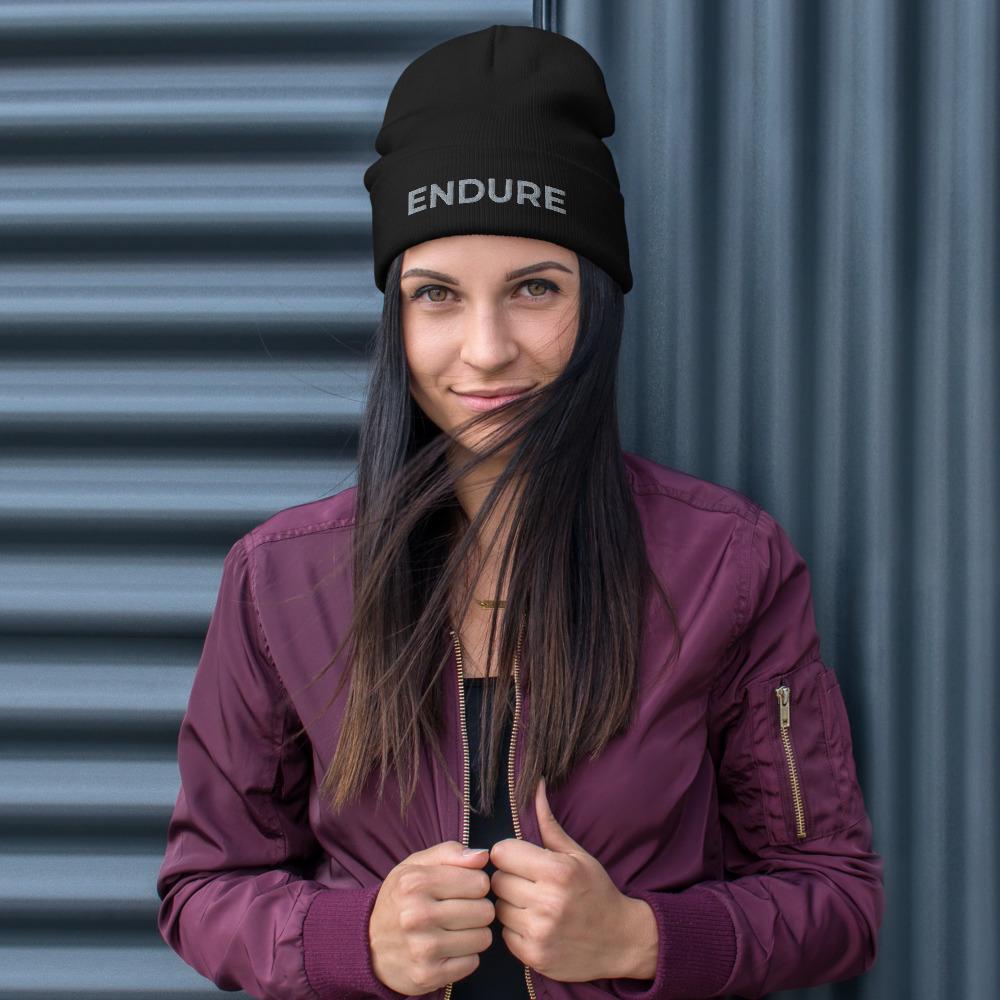 Bonnet Endure brodé pour femme