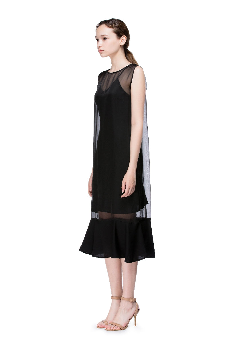 Black Round Neck Flounced Dress