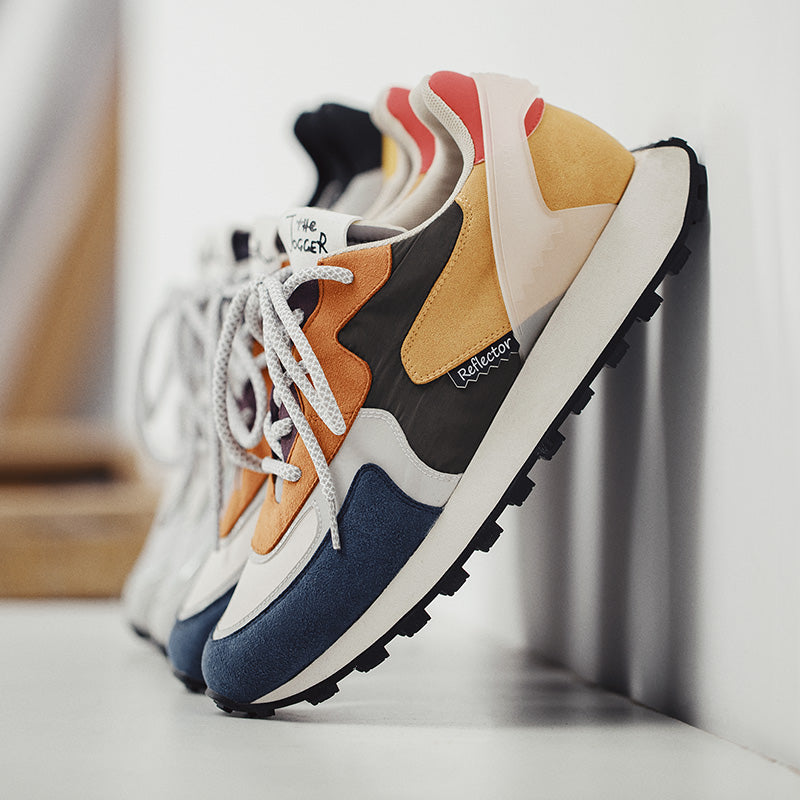 Casual Retro Lace-Up Sneakers