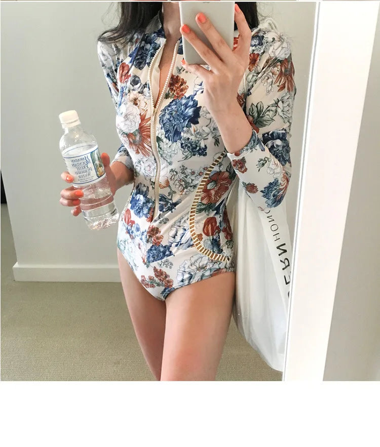 Long-Sleeve Rash Guard Surf Swimsuit with Push-Up Monokini