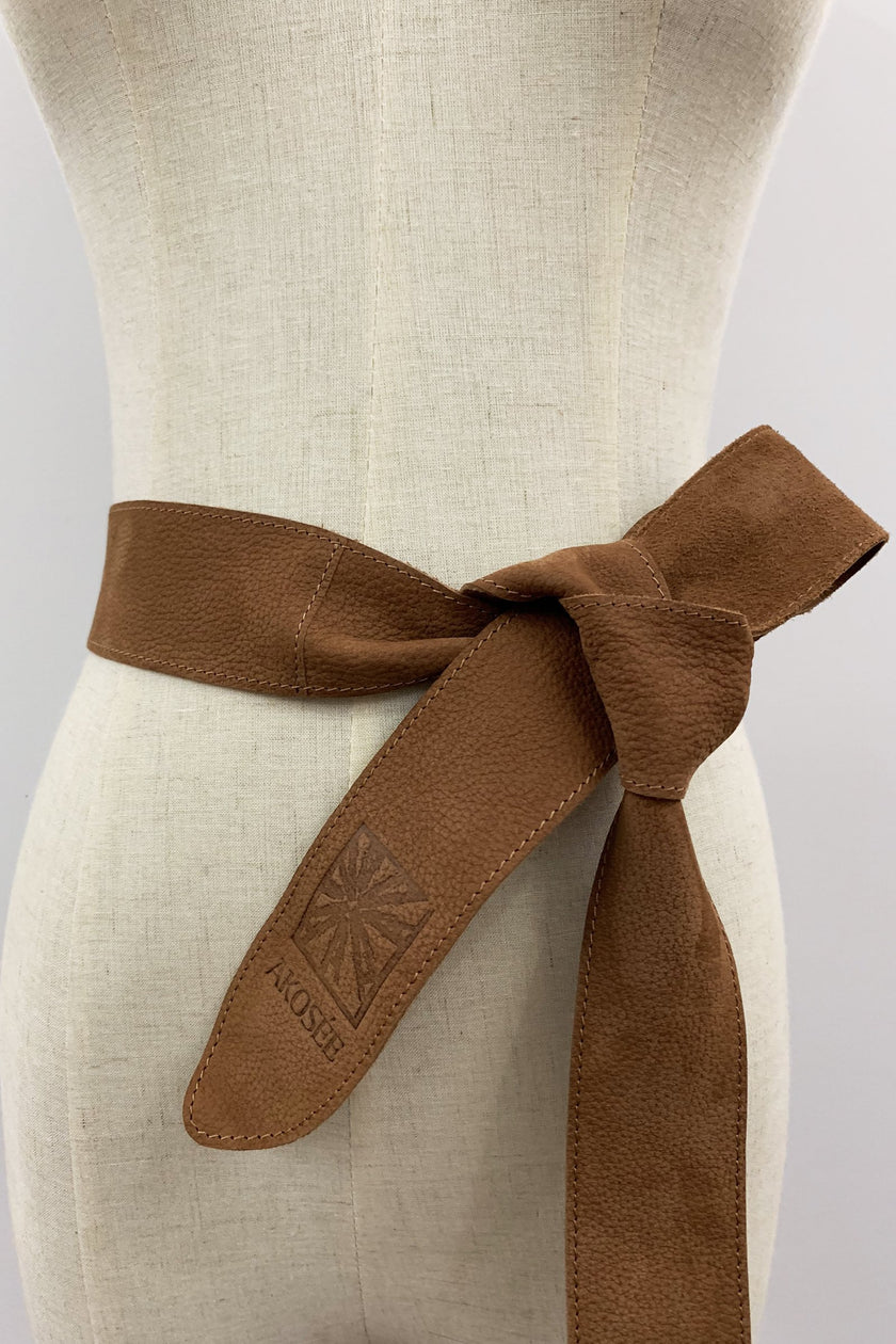 Akosée Leather Tie Belt