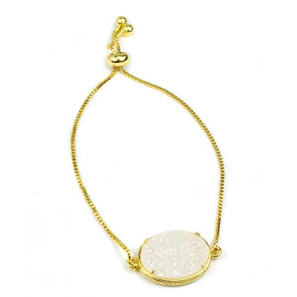 Ariana Large Oval Bracelet in Gold