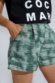 Shorts in Tie Dye Green With Front and Back Pockets