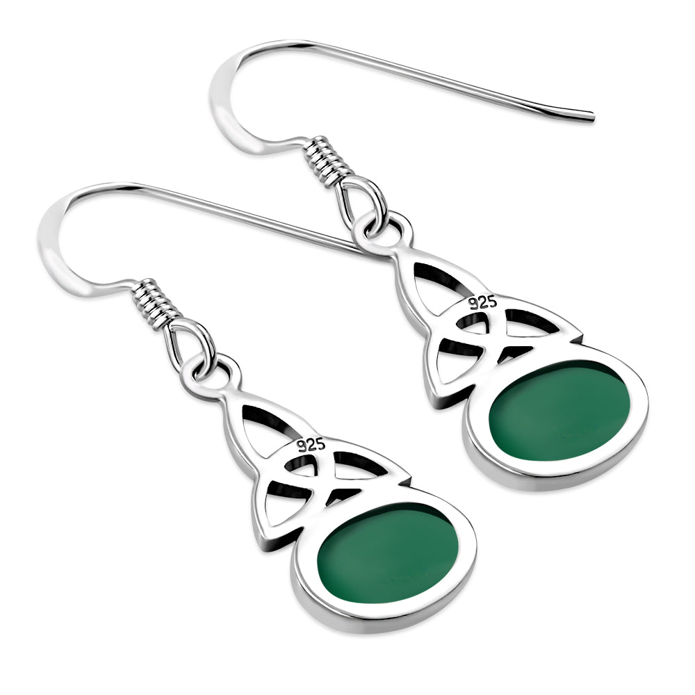 Boucles d'oreilles en argent avec nœud de trinité celtique en agate verte