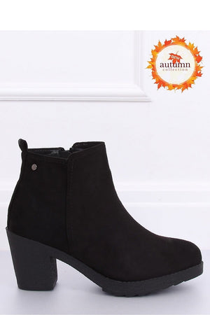 Bottes à talons modèle 136730 Inello