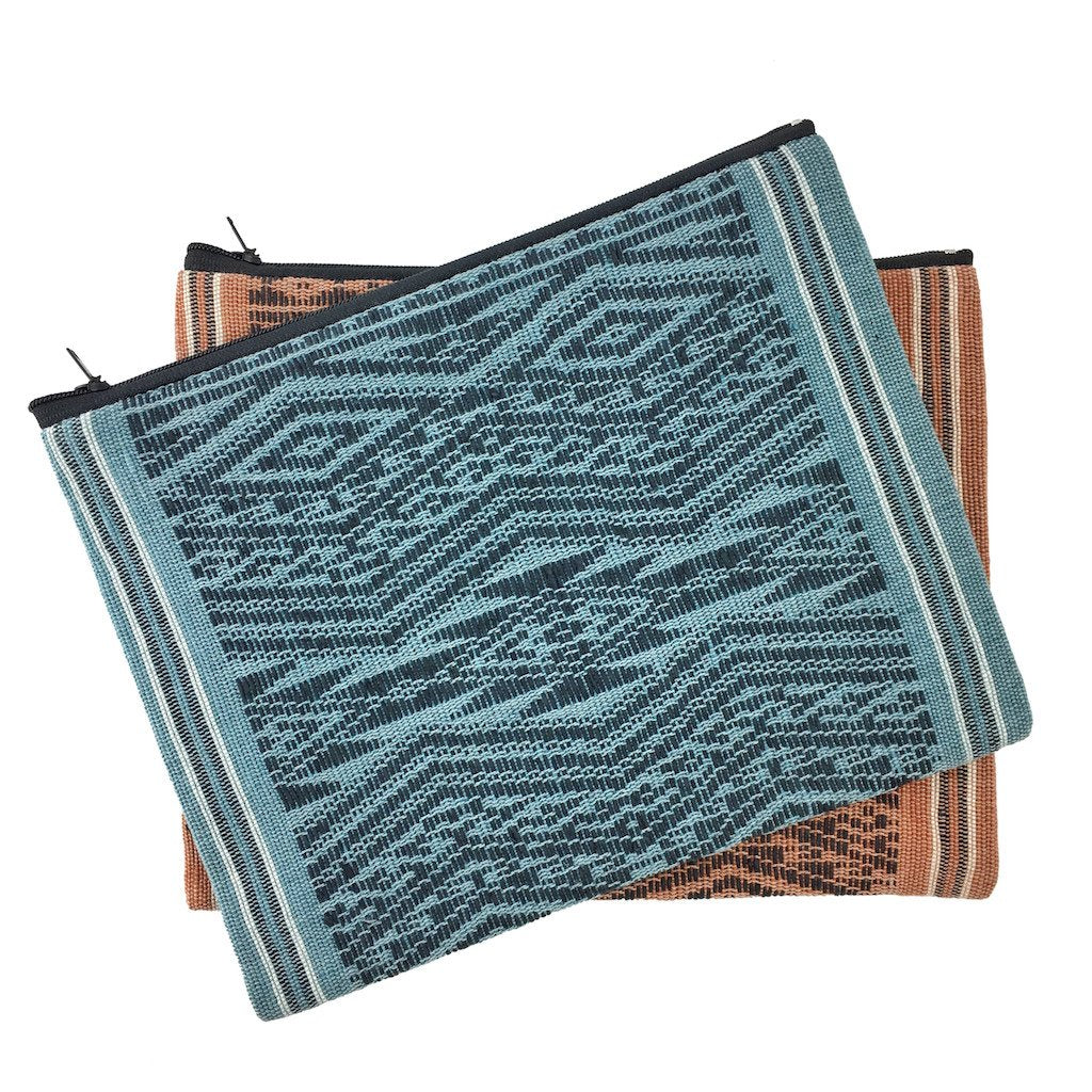 Sierra Tribal Clutch