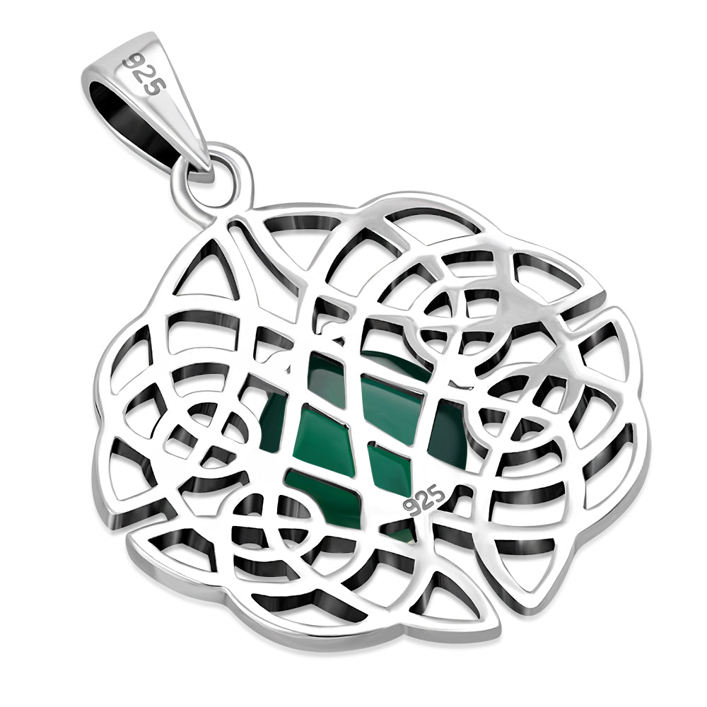 Pendentif en argent avec nœud celtique en agate verte