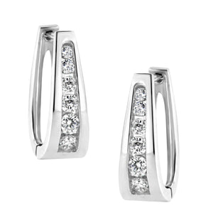 Boucles d'oreilles créoles en or blanc 14 carats avec diamants taille ronde brillants sertis canal