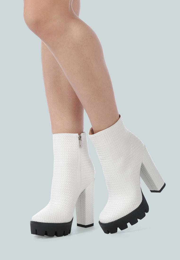 Moleski Textured Block Heeled Boots