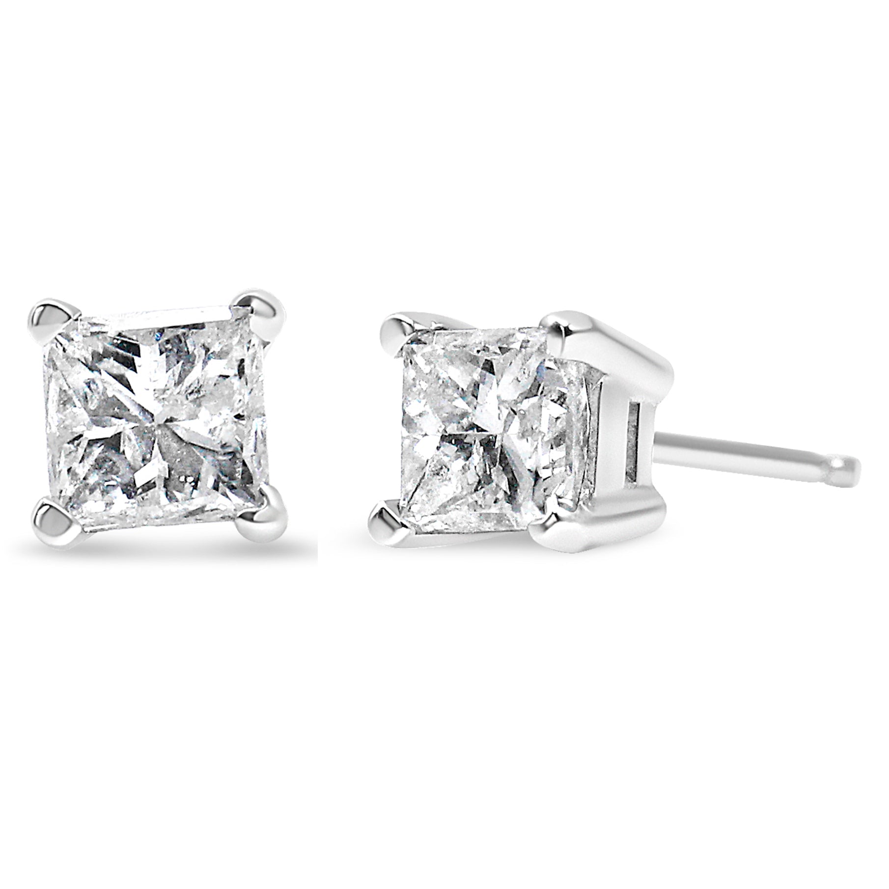 Petites boucles d'oreilles à tige en or blanc 14 carats avec diamants taille princesse 1/5 carat (IJ, I2-I3)