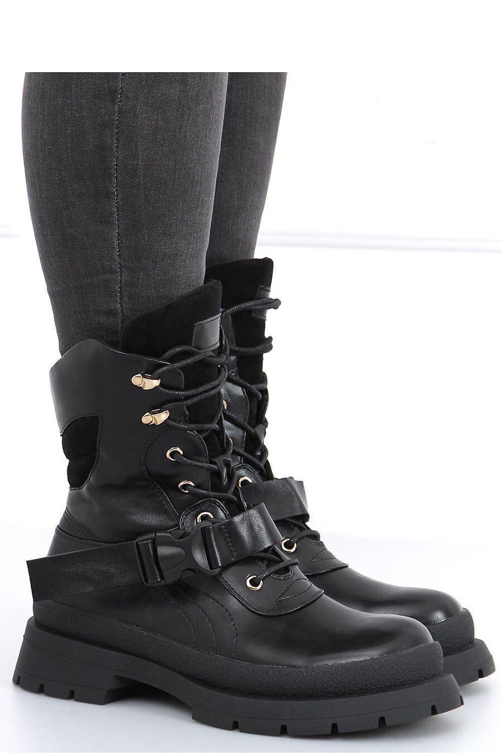 Boots Model 161421 Inello