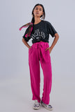 Pantalon large ceinturé en fuchsia