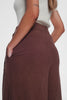 Pantalon large taille haute avec ceinture en marron