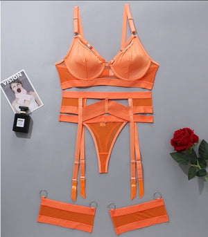 3 Piece Hollow Out Feminine Underwear Ellolace