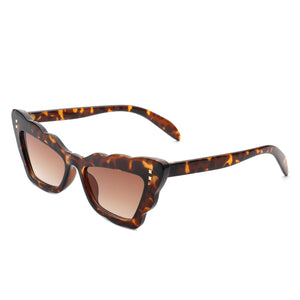 Radiance - Women Irregular Butterfly Wavy Frame Tinted Fashion