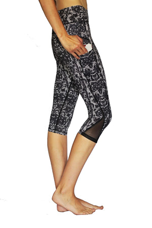 Black Lace - Pocket Capri