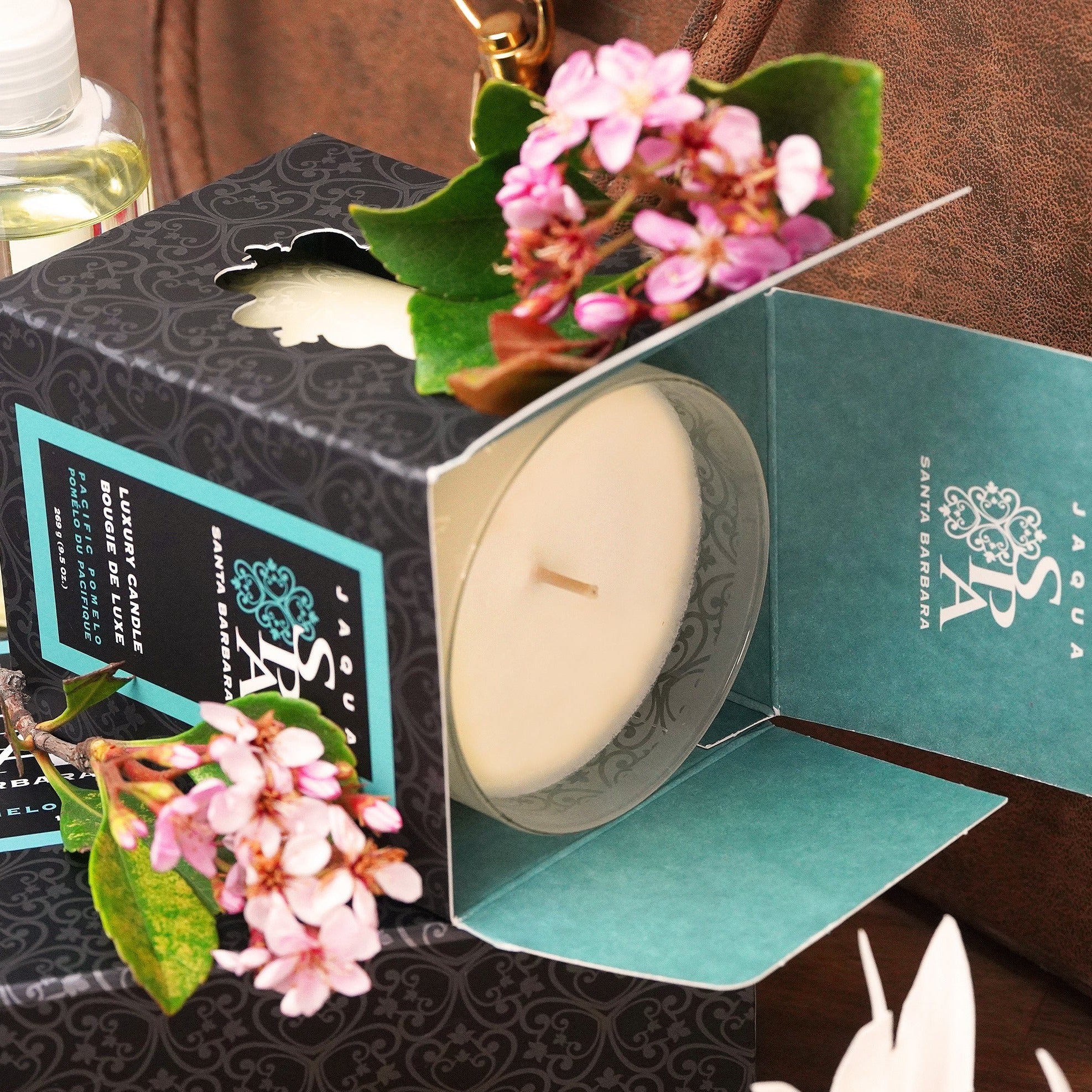 Pacific Pomelo Boxed Luxury Candle