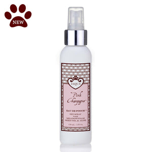 Spray pour animaux de compagnie Eau De Pooch au champagne rose avec de l'huile de graines d'aloès et de limnanthe biologique