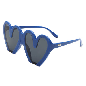 Skylette - Heart Shaped Oversized Party Fashion Sunglasses