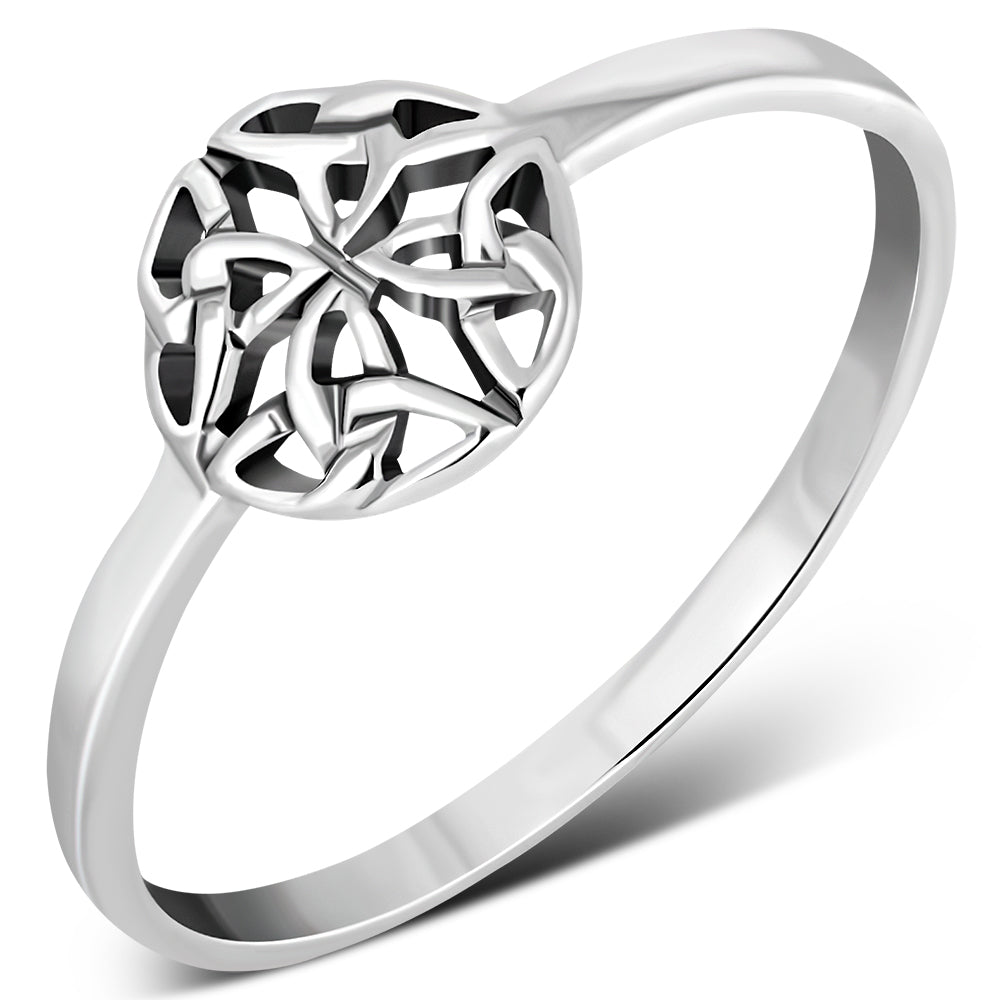 Bague en argent avec nœud de trinité celtique uni et délicat