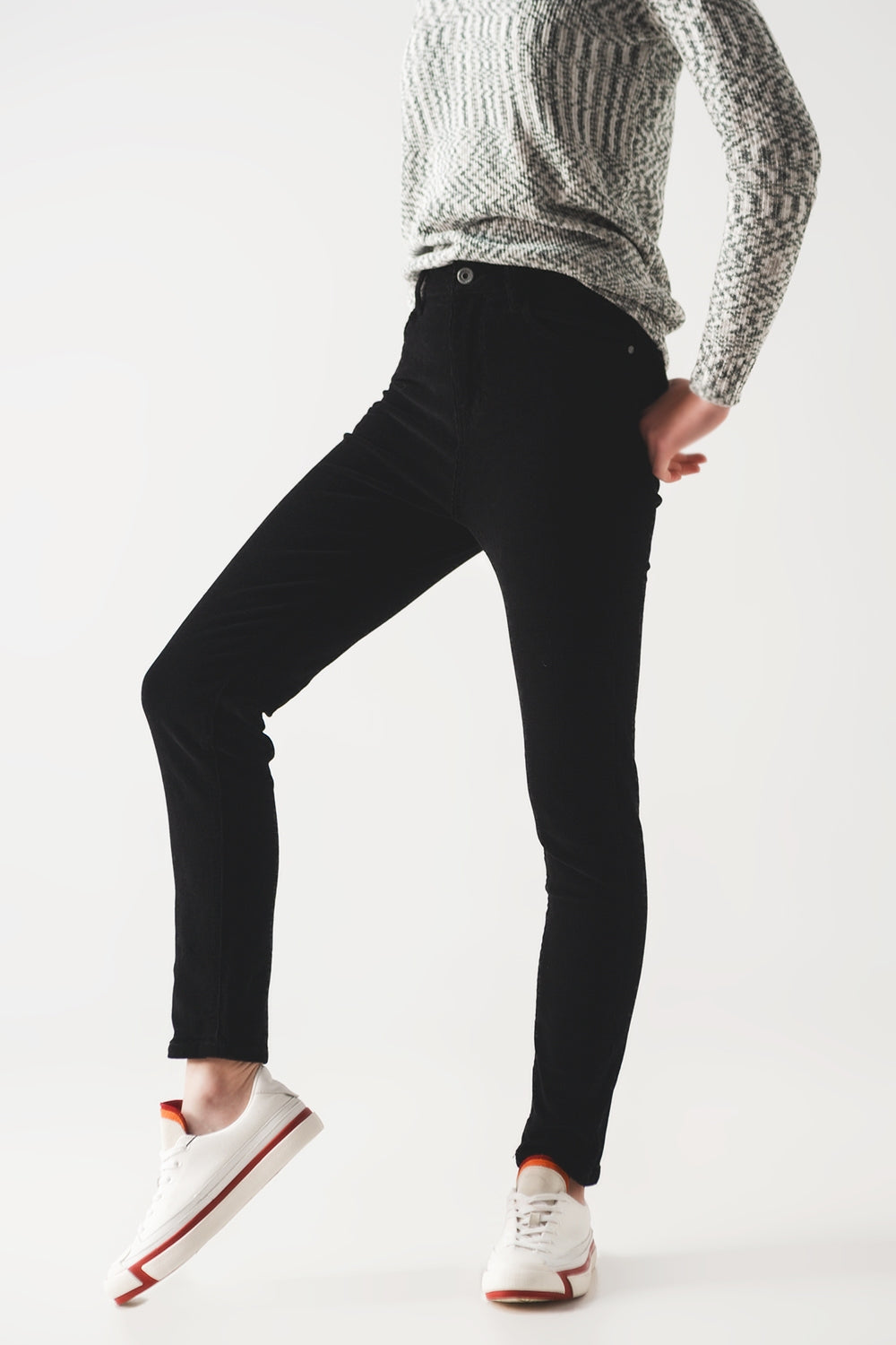 Pantalon skinny en coton élastique en noir