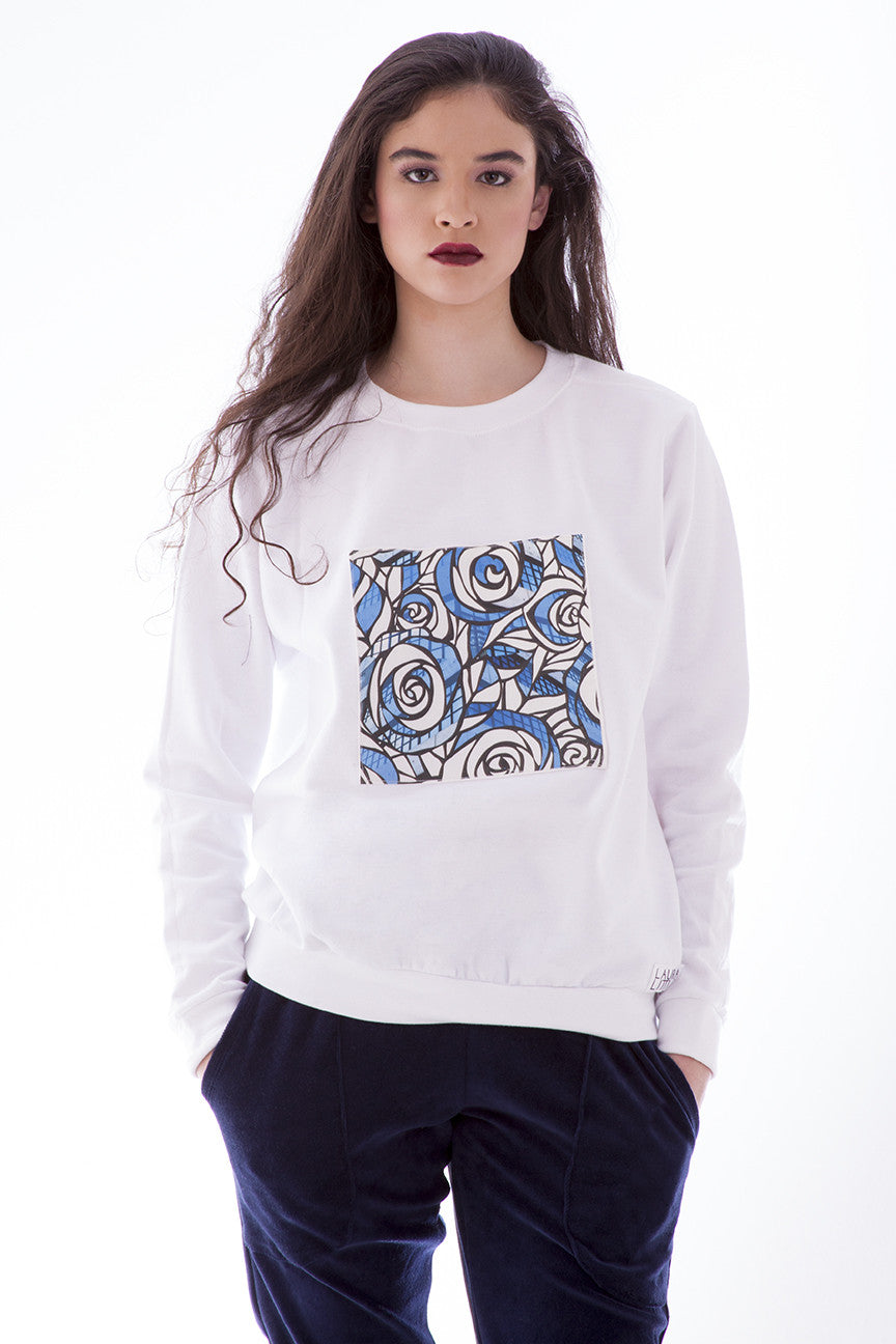 Women's Fashion Sweater - Blue Roses