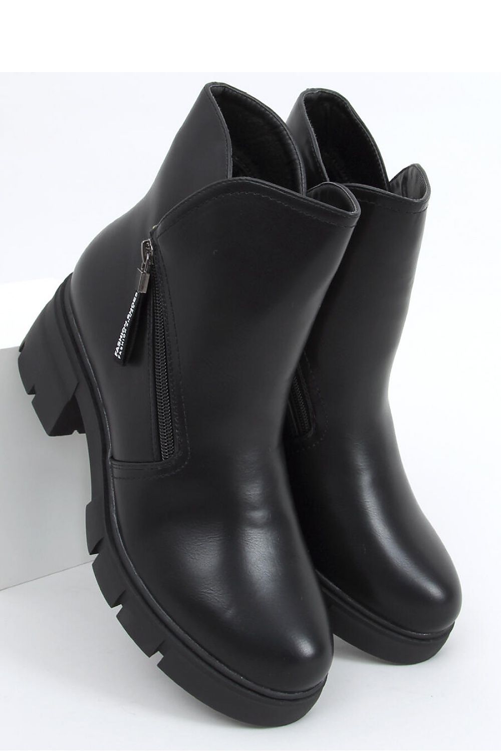 Heel Boots Model 159910 Inello