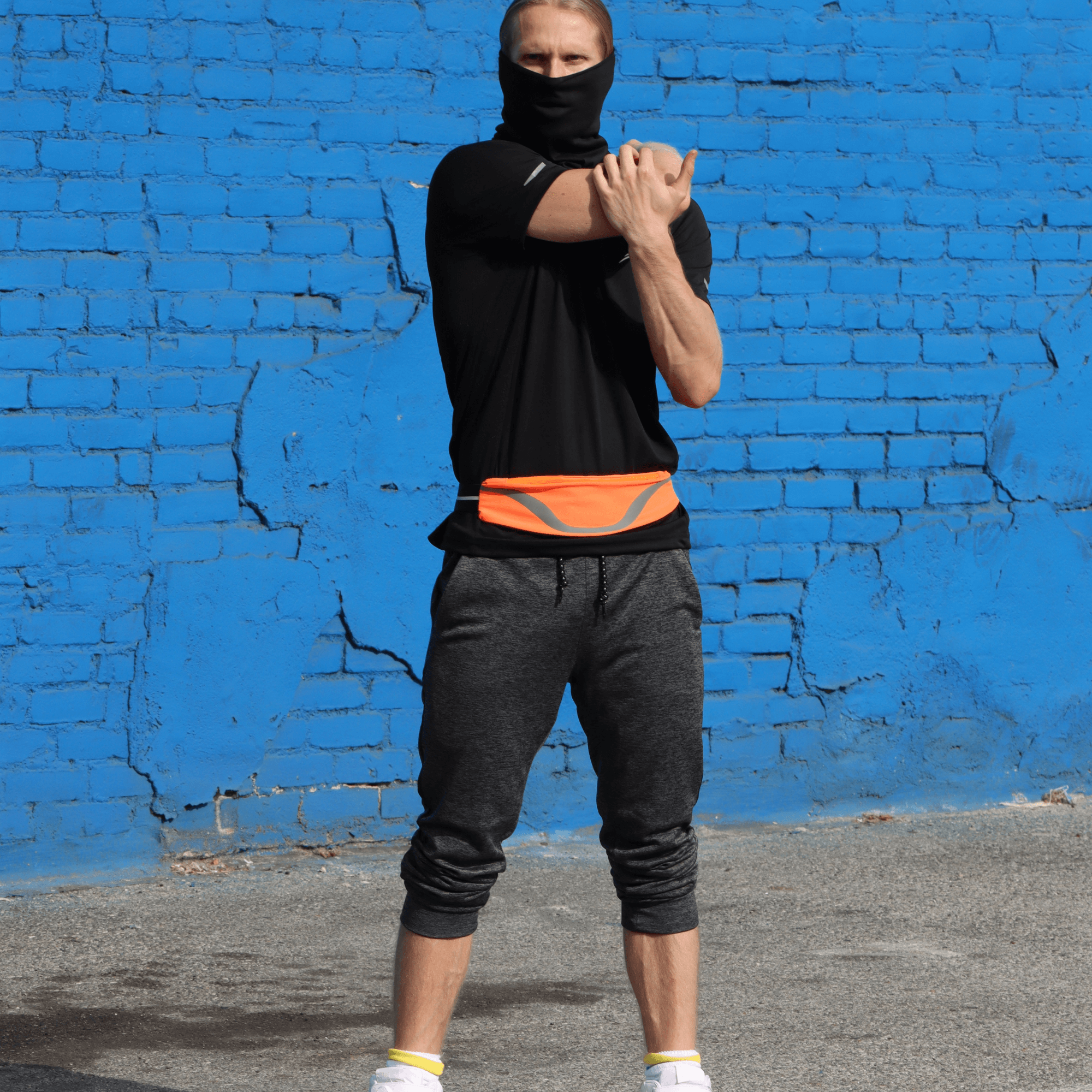 Water-Resistant Sport Waist Pack Running Belt With Reflective Strip