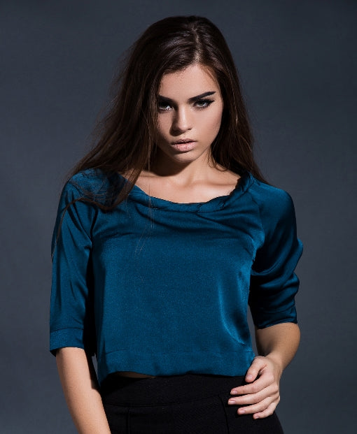 Twisted Round Neck Cropped Top